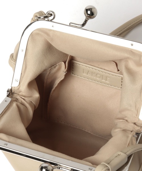 LAKOLE（ラコレ）の「がま口ミニショルダーバッグ / 272809（ショルダーバッグ・メンズ・ブラック/ライトベージュ/ダークブルー・FREE）」の19枚目の写真