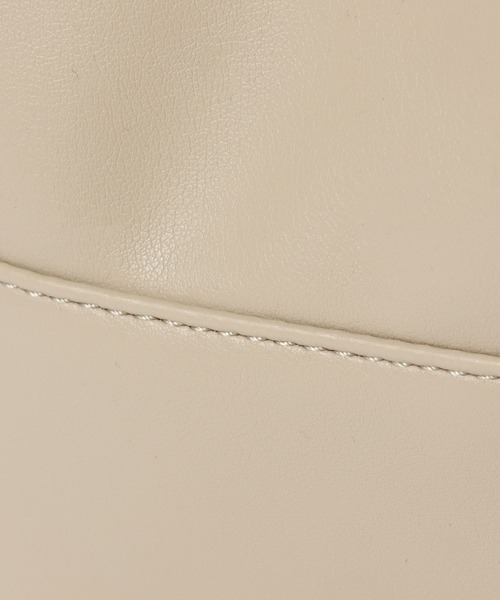 LAKOLE（ラコレ）の「がま口ミニショルダーバッグ / 272809（ショルダーバッグ・メンズ・ブラック/ライトベージュ/ダークブルー・FREE）」の21枚目の写真