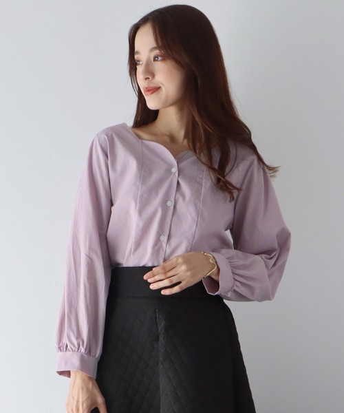 BLUEEAST（ブルーイースト）の「ハートネックブラウス（シャツ/ブラウス・レディース・ブラック/オフホワイト/ピンク/グレー/ラベンダー/ブルー/ベージュ・MEDIUM）」の6枚目の写真