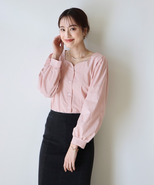 BLUEEAST（ブルーイースト）の「ハートネックブラウス（シャツ/ブラウス・レディース・ブラック/オフホワイト/ピンク/グレー/ラベンダー/ブルー/ベージュ・MEDIUM）」の10枚目の写真