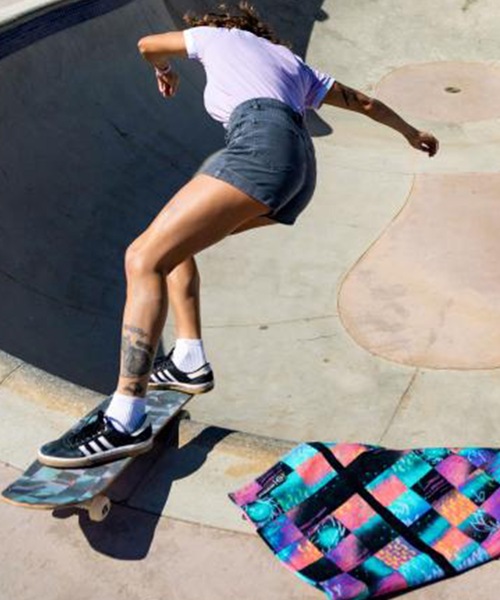 LEUS（レウス）の「【LEUS/レウス】BEACH TOWEL NORA VASCONCELLOS　ビーチタオル（タオル・メンズ・マルチ・FREE）」の4枚目の写真