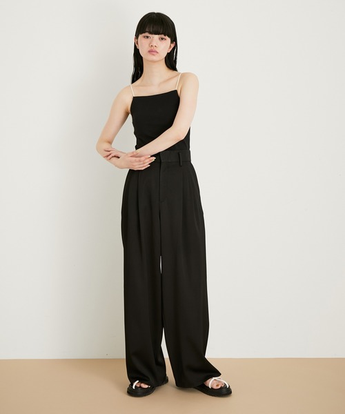 ADAM ET ROPE'(アダムエロペ)の「2タックワイドスラックス(スラックス・レディース・ホワイト/ブラック/クリーム・36/38)」の9枚目の写真