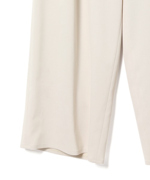 ADAM ET ROPE'(アダムエロペ)の「2タックワイドスラックス(スラックス・レディース・ホワイト/ブラック/クリーム・36/38)」の16枚目の写真