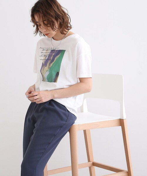 INDIVI（インディヴィ）の「◆【UVケア/接触冷感】カラーフォトTシャツ（Tシャツ/カットソー・レディース・ホワイト/チャコールグレー/ライトグリーン/ライトベージュ・38/34/13/19/05/15 ）」の20枚目の写真
