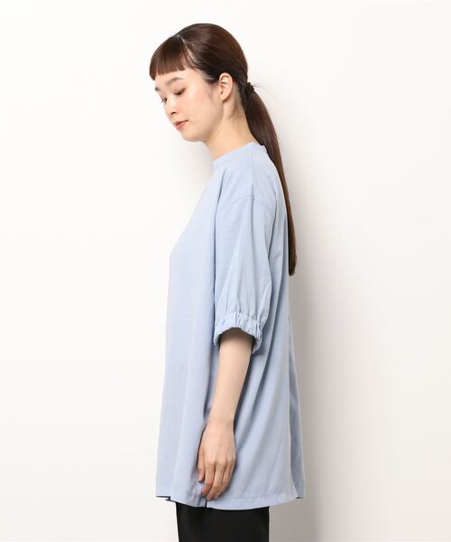 Samansa Mos2 blue（サマンサモスモスブルー）の「バックジップブラウス（シャツ/ブラウス・レディース・オフホワイト/サックスブルー/ライトベージュ・ﾌﾘ-）」の6枚目の写真