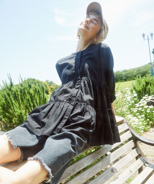 FREAK'S STORE(フリークスストア)の「ダメージデニムショーツ(デニムパンツ・レディース・サックスブルー/ブラック・SMALL/MEDIUM)」の7枚目の写真