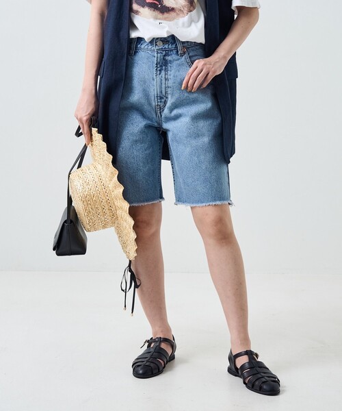 FREAK'S STORE(フリークスストア)の「ダメージデニムショーツ(デニムパンツ・レディース・サックスブルー/ブラック・SMALL/MEDIUM)」の20枚目の写真