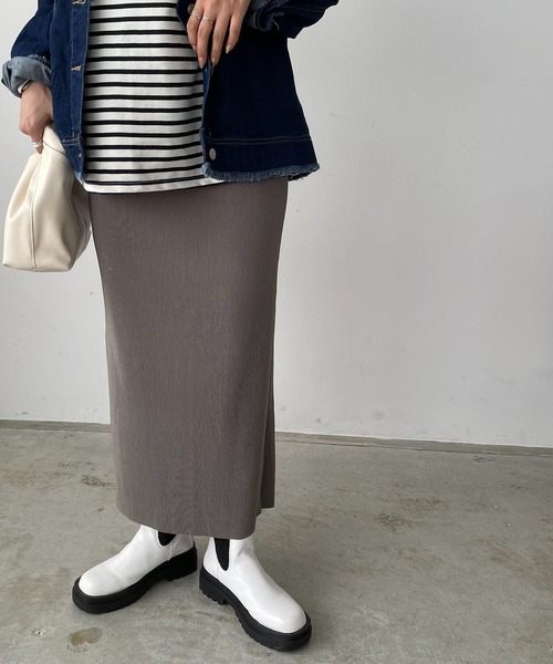 210nouve（トゥージュヌーブ）の「【セルフカット】カットプリーツロングスカート（スカート・レディース・グリーン/オレンジ/ブラック/アイボリー/カーキ/イエロー/ピンク/マスタード/ダークグリーン/ライム/ブルー/グレイッシュベージュ・FREE）」の3枚目の写真