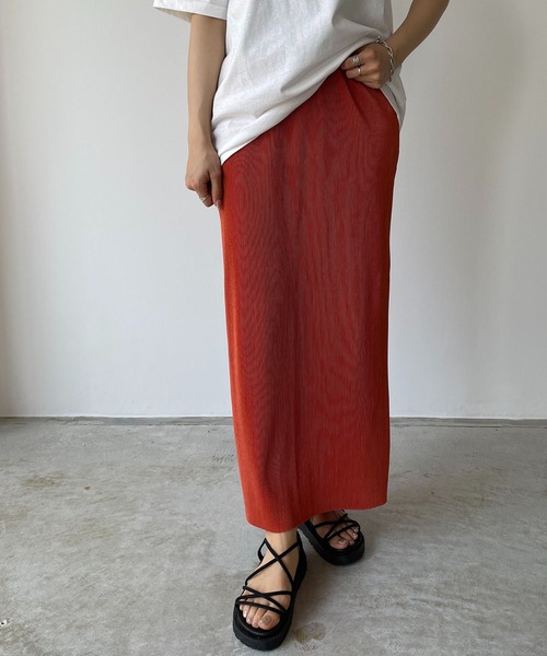 210nouve（トゥージュヌーブ）の「【セルフカット】カットプリーツロングスカート（スカート・レディース・グリーン/オレンジ/ブラック/アイボリー/カーキ/イエロー/ピンク/マスタード/ダークグリーン/ライム/ブルー/グレイッシュベージュ・FREE）」の12枚目の写真