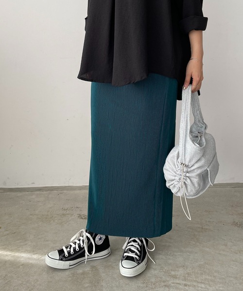 210nouve（トゥージュヌーブ）の「【セルフカット】カットプリーツロングスカート（スカート・レディース・グリーン/オレンジ/ブラック/アイボリー/カーキ/イエロー/ピンク/マスタード/ダークグリーン/ライム/ブルー/グレイッシュベージュ・FREE）」の4枚目の写真