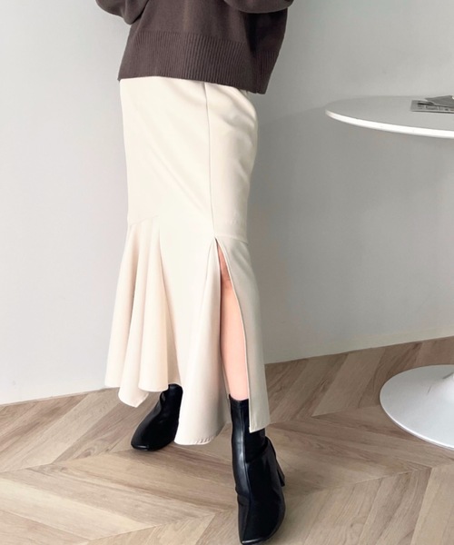 moment+（モーメントプラス）の「カットジョーゼットアシメスリットマーメイドスカート（スカート・レディース・ブラック/アイボリー/グレイッシュベージュ・S/M/L）」の2枚目の写真