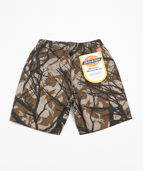 Dickies(ディッキーズ)の「Dickies/ディッキーズ T/Cツイル ワイドチノ ショートパンツ/ハーフパンツ/ショーツ(チノパンツ・メンズ・グリーン/ホワイト系その他/グリーン系その他/ピンク/ベージュ/ブラック/ネイビー/ライトグレー・L/M)」の6枚目の写真