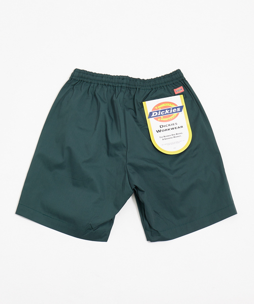 Dickies(ディッキーズ)の「Dickies/ディッキーズ T/Cツイル ワイドチノ ショートパンツ/ハーフパンツ/ショーツ(チノパンツ・メンズ・グリーン/ホワイト系その他/グリーン系その他/ピンク/ベージュ/ブラック/ネイビー/ライトグレー・L/M)」の5枚目の写真