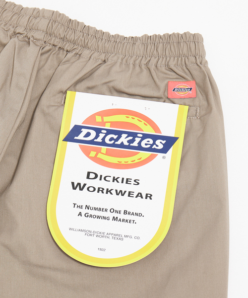 Dickies(ディッキーズ)の「Dickies/ディッキーズ T/Cツイル ワイドチノ ショートパンツ/ハーフパンツ/ショーツ(チノパンツ・メンズ・グリーン/ホワイト系その他/グリーン系その他/ピンク/ベージュ/ブラック/ネイビー/ライトグレー・L/M)」の21枚目の写真