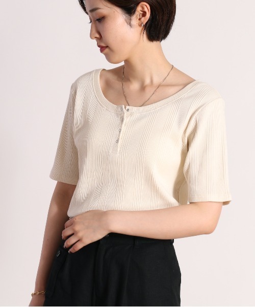 cepo（セポ）の「２ＷＡＹリブヘンリーＴｅｅ（Tシャツ/カットソー・レディース・ブラック/オフホワイト/グリーン・M）」の2枚目の写真