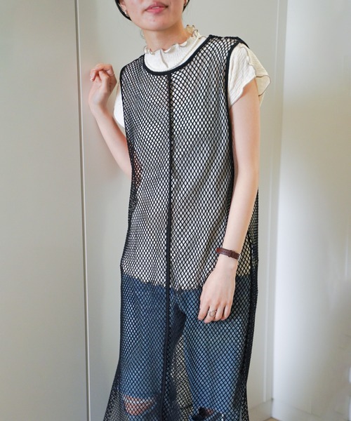 VENCEEXCHANGE(ヴァンスエクスチェンジ)の「カットメッシュワンピース(ワンピース・レディース・オフホワイト/ブラック・FREE)」の12枚目の写真