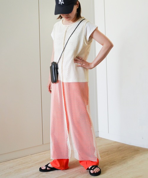 VENCEEXCHANGE(ヴァンスエクスチェンジ)の「カットメッシュワンピース(ワンピース・レディース・オフホワイト/ブラック・FREE)」の14枚目の写真