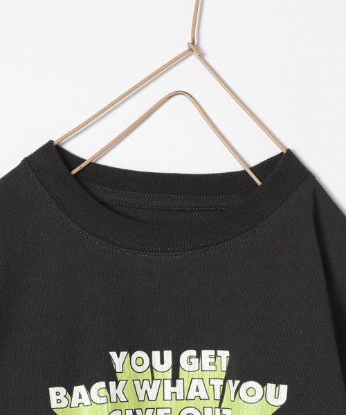 LOWRYS FARM(ローリーズファーム)の「クラックプリントTEE 288376(Tシャツ/カットソー・キッズ・グレー/オフホワイト/オレンジ・110cm/120cm/130cm/140cm/150cm)」の4枚目の写真