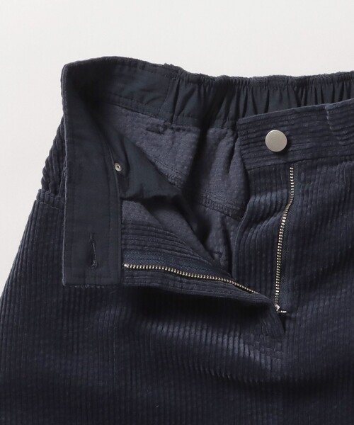 BEAMS HEART（ビームスハート）の「コーデュロイ フレアスカート（スカート・レディース・グリーン/ライトベージュ/ネイビー/カーキ/チャコールグレー/ブルー・MEDIUM/SMALL）」の22枚目の写真