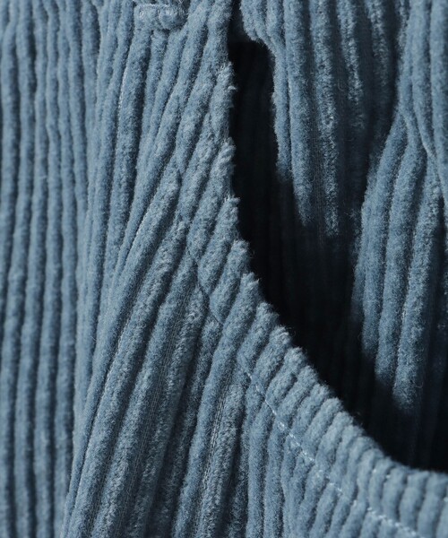 BEAMS HEART（ビームスハート）の「コーデュロイ フレアスカート（スカート・レディース・グリーン/ライトベージュ/ネイビー/カーキ/チャコールグレー/ブルー・MEDIUM/SMALL）」の17枚目の写真