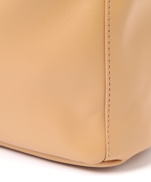 FREE'S MART（フリーズマート）の「シャーリングハンドルバッグ（トートバッグ・レディース・ホワイト/ブラック/ブラウン・ﾌﾘ-）」の13枚目の写真