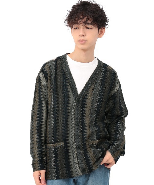 チチカカ（チチカカ）の「【ユニセックス】ラッセルジャカードカーディガン（カーディガン/ボレロ・メンズ・ネイビー/ブラック・MEDIUM/LARGE）」の11枚目の写真