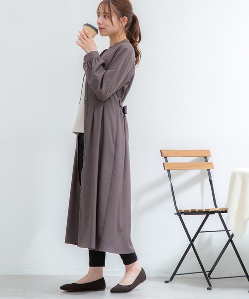 Honeys(ハニーズ)の「やわらかポインテッドトゥパンプス(パンプス・レディース・チャコールグレー/ブラック/ブラック系その他/パイソン/ライトベージュ/シルバー・22.5/24.5/23.5/24.0/23.0)」の7枚目の写真