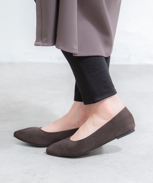 Honeys(ハニーズ)の「やわらかポインテッドトゥパンプス(パンプス・レディース・チャコールグレー/ブラック/ブラック系その他/パイソン/ライトベージュ/シルバー・22.5/24.5/23.5/24.0/23.0)」の14枚目の写真