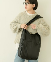 シンプルフェイクレザートート / A4、パソコン収納可能