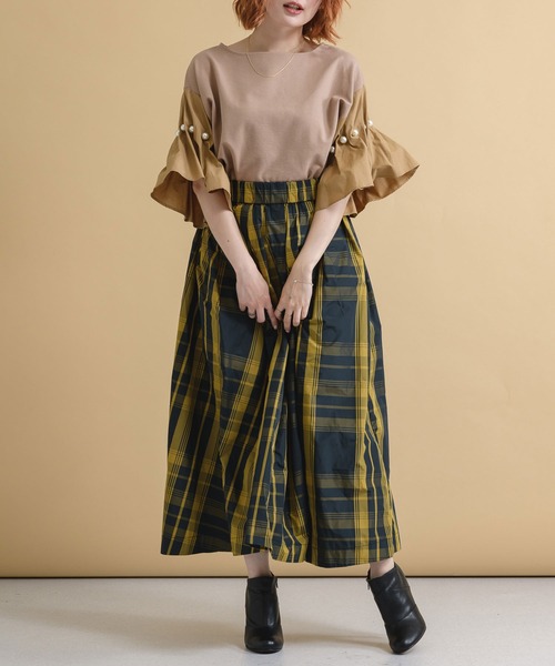 ROSIEE（ロージー）の「ROSIEE 袖タックパールTOPS（シャツ/ブラウス・レディース・ブラック/ベージュ/アイボリー・FREE）」の7枚目の写真