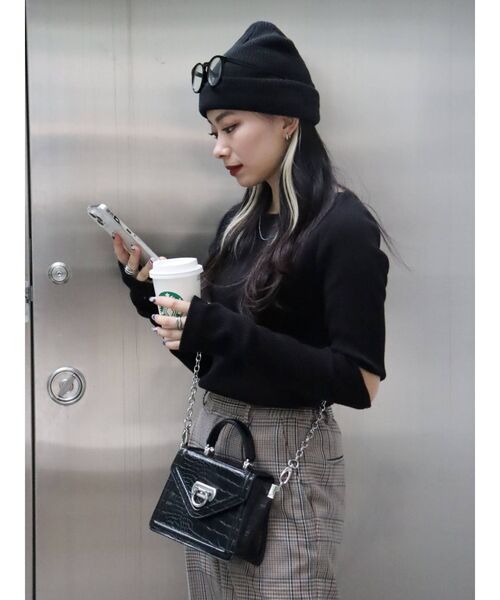 EVRIS（エヴリス）の「カッティングスリーブリブトップス（Tシャツ/カットソー・レディース・ホワイト/レッド/ブラック・FREE）」の21枚目の写真