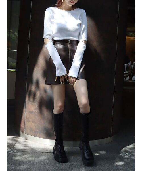 EVRIS（エヴリス）の「カッティングスリーブリブトップス（Tシャツ/カットソー・レディース・ホワイト/レッド/ブラック・FREE）」の22枚目の写真