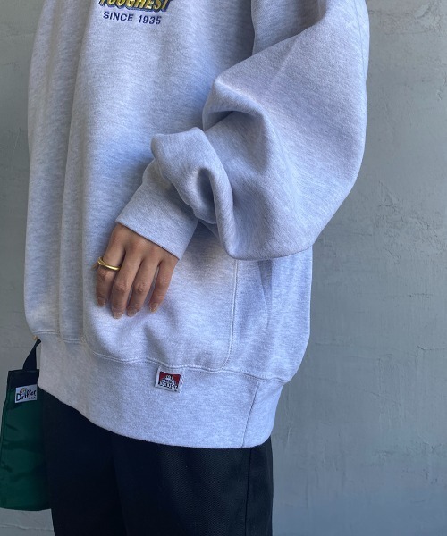 BEN DAVIS（ベンデイビス）の「【WEB限定】[BEN DAVIS/ベンデイビス] VARIOUS PATCH バックワッペンクルーネックスウェット（スウェット・レディース・ブラック/ダークグリーン/オフホワイト・M/L/XL）」の15枚目の写真