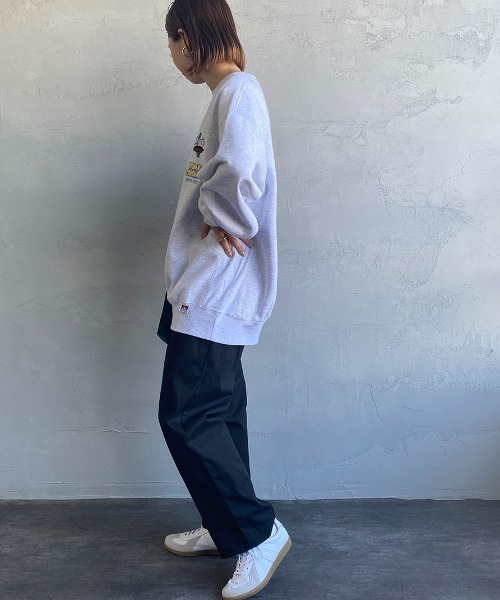 BEN DAVIS（ベンデイビス）の「【WEB限定】[BEN DAVIS/ベンデイビス] VARIOUS PATCH バックワッペンクルーネックスウェット（スウェット・レディース・ブラック/ダークグリーン/オフホワイト・M/L/XL）」の12枚目の写真