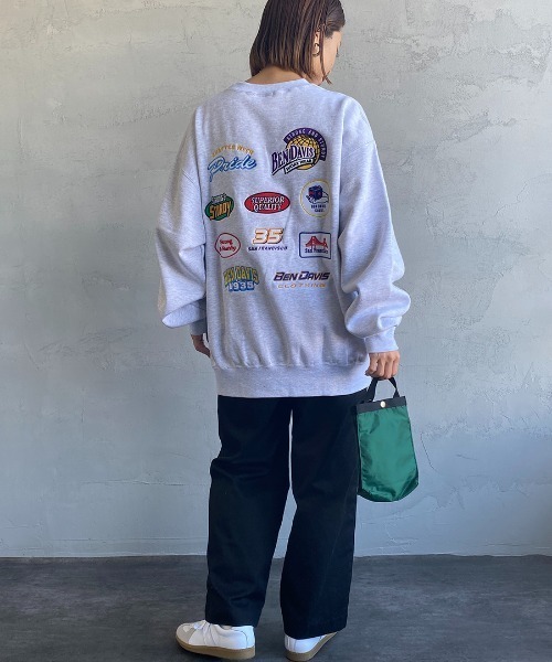 BEN DAVIS（ベンデイビス）の「【WEB限定】[BEN DAVIS/ベンデイビス] VARIOUS PATCH バックワッペンクルーネックスウェット（スウェット・レディース・ブラック/ダークグリーン/オフホワイト・M/L/XL）」の13枚目の写真