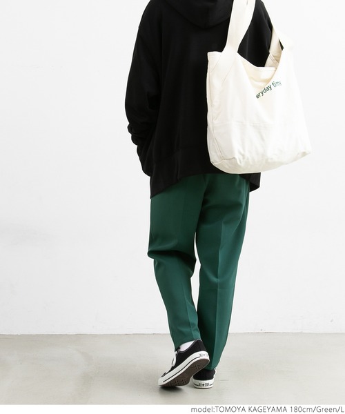 coca(coca)(コカ)の「メンズタックテーパードスラックス(スラックス・メンズ・グリーン/ブラウン/アイボリー・M/L/XL)」の14枚目の写真