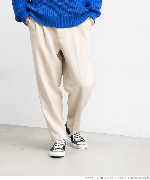 coca(coca)(コカ)の「メンズタックテーパードスラックス(スラックス・メンズ・グリーン/ブラウン/アイボリー・M/L/XL)」の6枚目の写真