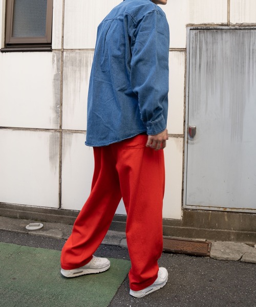 （What it isNt）ART BY MARKGONZALES（ワットイットイズント）の「(what it isNT) ART BY MARK GONZALES / 10oz カツラギ ワイド スケートパンツ（チノパンツ・メンズ・オフホワイト/ブラック/グリーン/レッド・M/L/XL）」の12枚目の写真