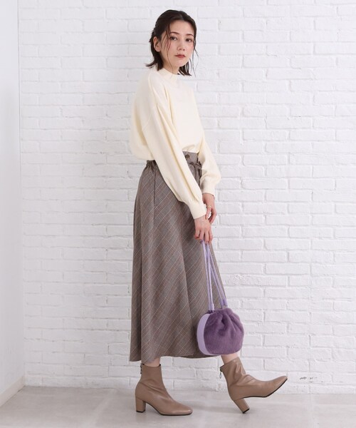 SHOO・LA・RUE(シューラルー)の「◆フェイクファー巾着ショルダーバッグ(ショルダーバッグ・レディース・ライトパープル/グレー/ベージュ・00)」の15枚目の写真