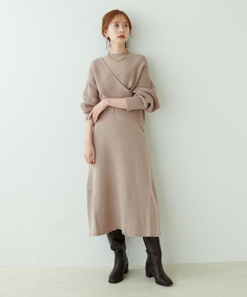 natural couture（ナチュラルクチュール）の「再販売/クロスニット＋ノースリーブワンピースセット（ワンピース・レディース・モカ/ブラック/オフホワイト・FREE）」の9枚目の写真