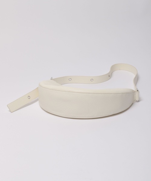 PBLIM(ページボーイリム)の「PAGEBOYLIM/ハーフムーンBAG(ショルダーバッグ・レディース・ブラック/アイボリー/ライム/ピンク・FREE)」の22枚目の写真