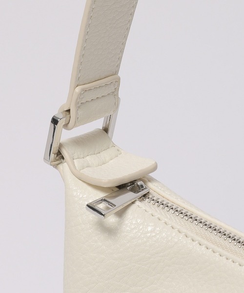 PBLIM(ページボーイリム)の「PAGEBOYLIM/ハーフムーンBAG(ショルダーバッグ・レディース・ブラック/アイボリー/ライム/ピンク・FREE)」の13枚目の写真