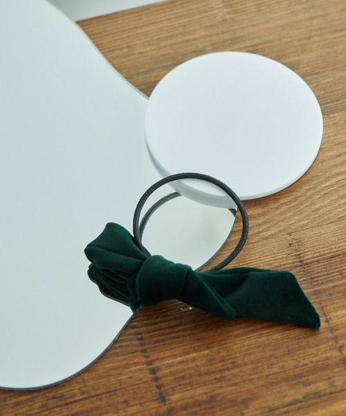 ROPE' PICNIC（ロペピクニック）の「【KIBE AKEMI×ROPE'PICNIC】Velvet&tweed tieribbonpony（ヘアゴム・レディース・ブラック系その他/ブラック/ダークグリーン・FREE）」の13枚目の写真