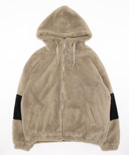 VIBGYOR(ヴィブジョー)の「VIBGYOR Select/ 両面シャギーフリースBIGシルエットZIPパーカー(パーカー・メンズ・ベージュ/ブラック/オフホワイト・LARGE/X-LARGE/MEDIUM)」の3枚目の写真
