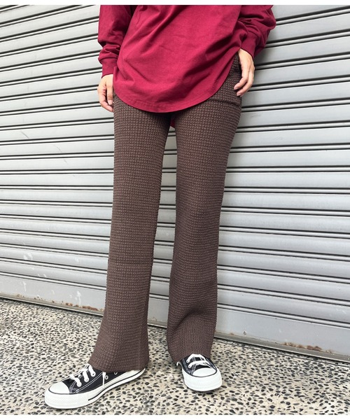 ANAP（アナップ）の「ワッフル編みニットパンツ【セットアップ着用可】（その他パンツ・レディース・アイボリー/ブラウン/ダークグレー・FREE）」の17枚目の写真