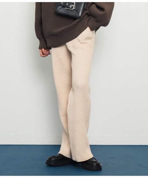 ANAP（アナップ）の「ワッフル編みニットパンツ【セットアップ着用可】（その他パンツ・レディース・アイボリー/ブラウン/ダークグレー・FREE）」の20枚目の写真