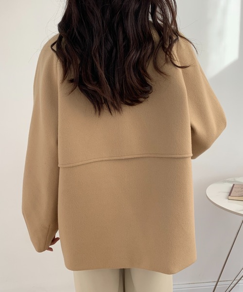 ABITOKYO（アビトーキョー）の「ノーカラーケープショートコート（ノー