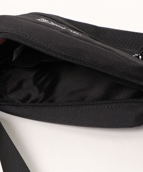 BEN DAVIS（ベンデイビス）の「【BEN DAVIS/ベンデイビス】ワイドショルダーバッグ ワンポイントブランドロゴ（ショルダーバッグ・メンズ・ブラック/ブラック系その他2/ブラック系その他・FREE）」の16枚目の写真