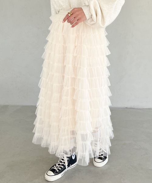 MYMOOD.（マイムード）の「フリルチュール ボリュームロングスカート（スカート・レディース・アイボリー/ブラック/グレー・FREE）」の6枚目の写真
