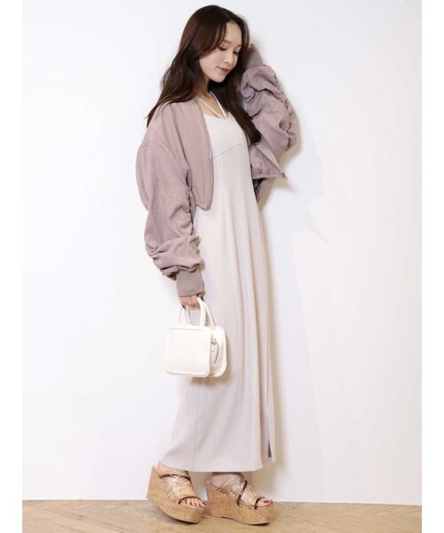 MERCURYDUO(マーキュリーデュオ)の「ドロストボリュームスリーブブルゾン(ブルゾン・レディース・ベージュ/アイボリー・FREE)」の4枚目の写真